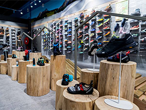 Intérieur 1 magasin Espace Montagne